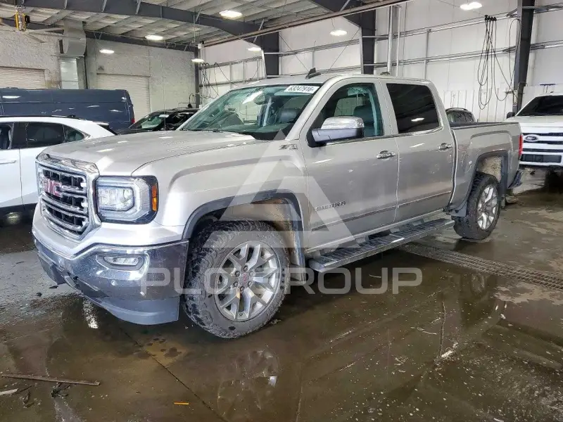 2018 GMC Sierra photo