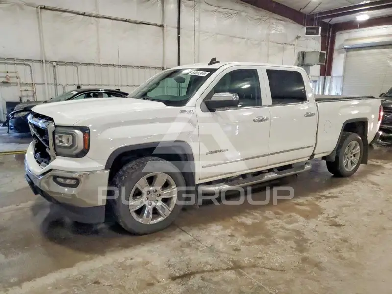 2018 GMC Sierra photo