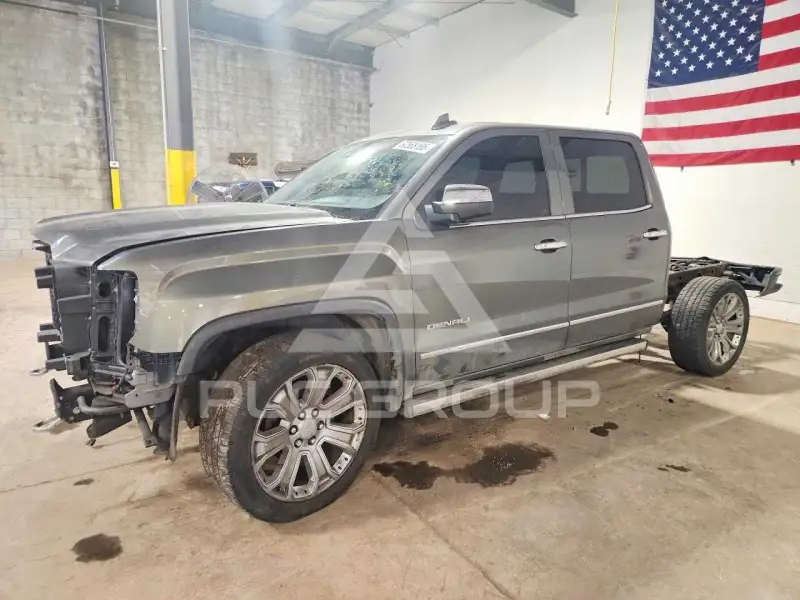 2018 GMC Sierra photo