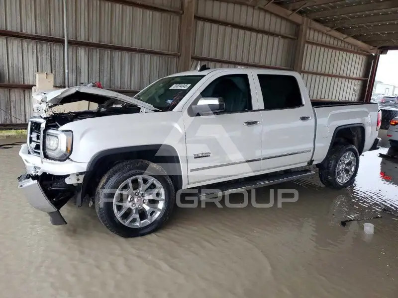 2018 GMC Sierra photo