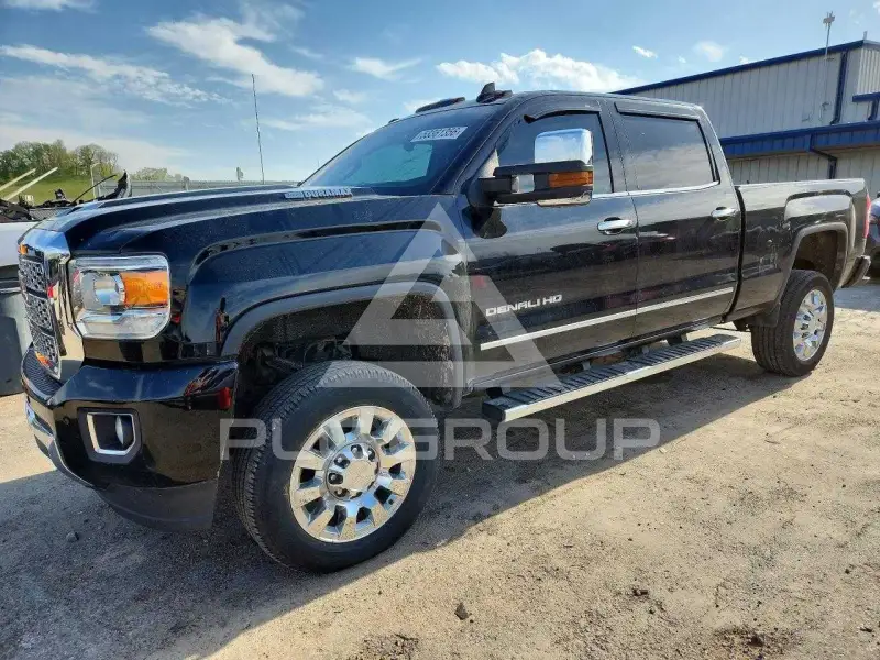 2018 GMC Sierra фото