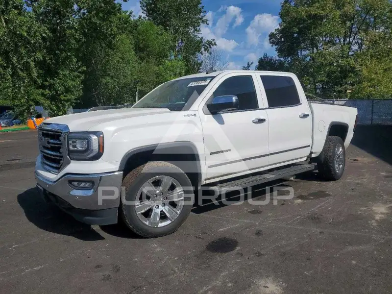 2018 GMC Sierra photo