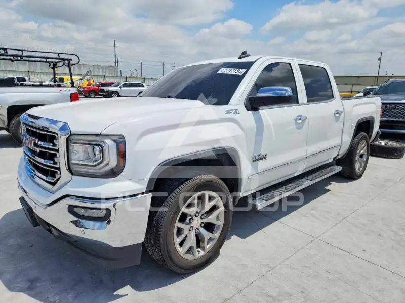 2018 GMC Sierra photo