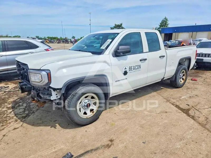 2018 GMC Sierra photo