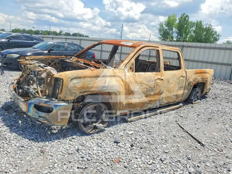 2018 GMC Sierra photo