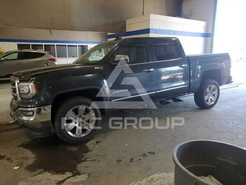2018 GMC Sierra photo