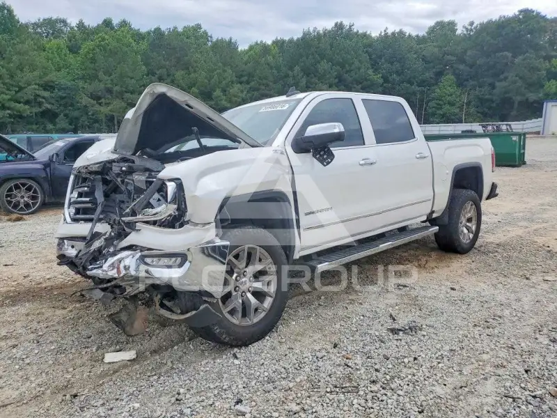 2018 GMC Sierra photo