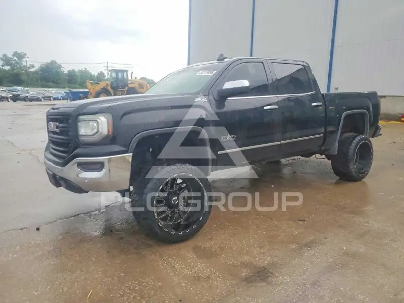 2018 GMC Sierra photo