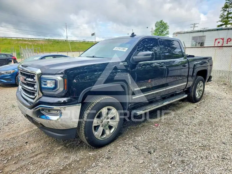 2018 GMC Sierra photo