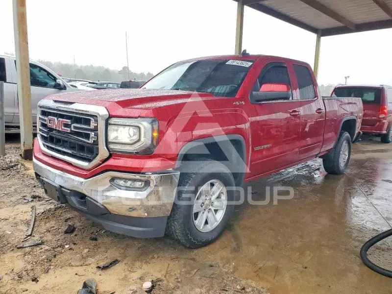 2018 GMC Sierra photo
