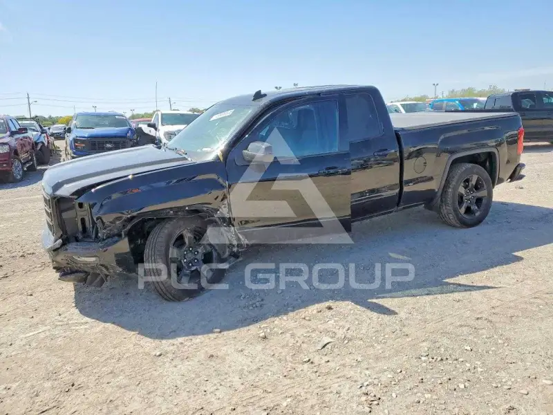 2018 GMC Sierra фото