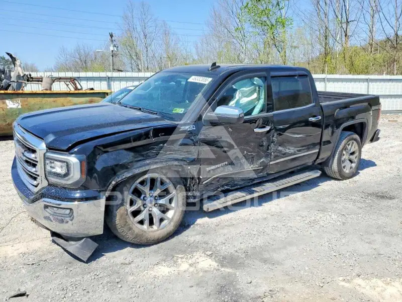 2018 GMC Sierra photo