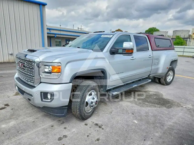 2018 GMC Sierra фото