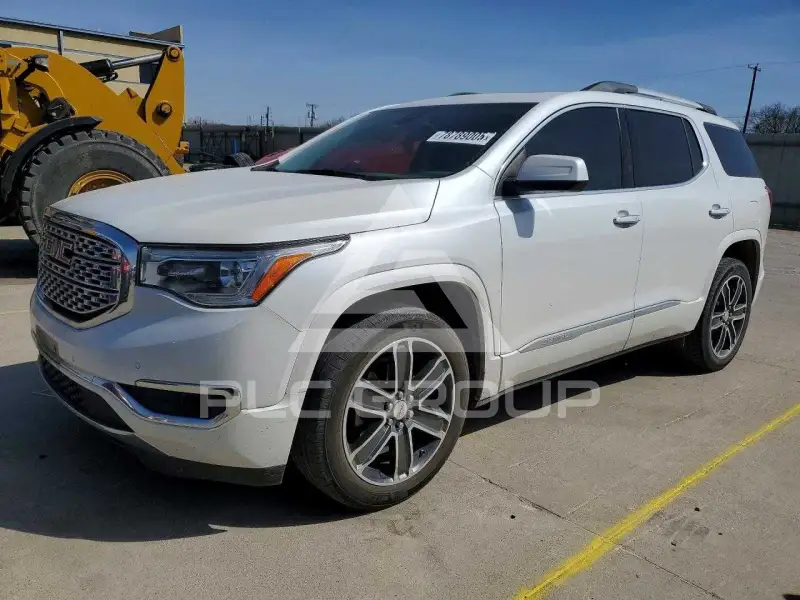 2018 GMC ACADIA photo