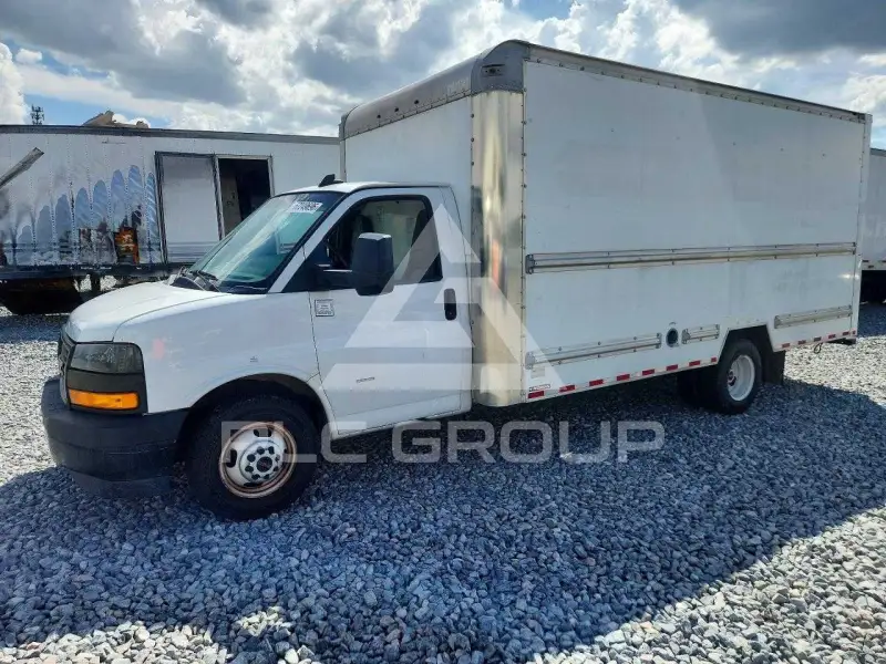 2018 GMC Savana фото