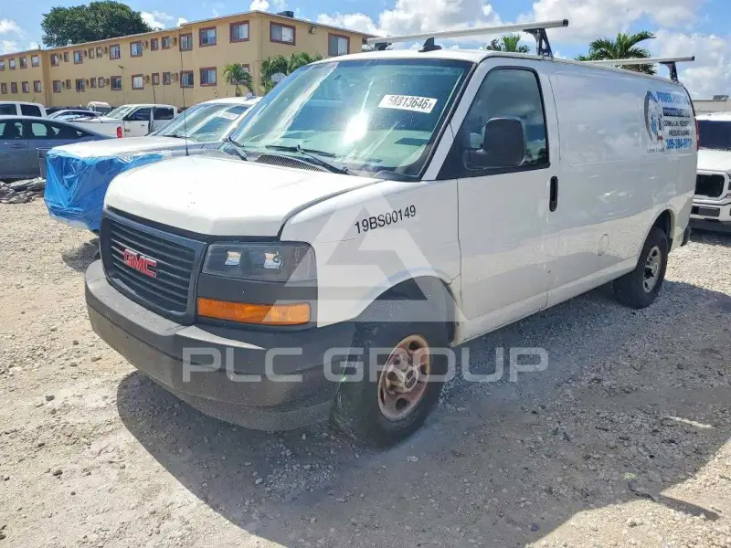 2018 GMC Savana фото