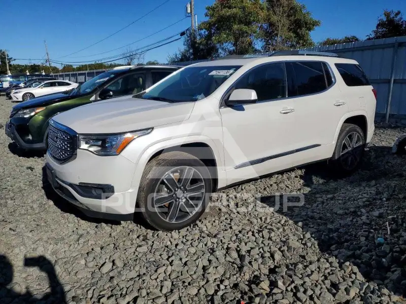 2018 GMC ACADIA photo