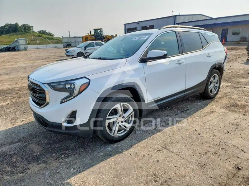 2018 GMC TERRAIN photo