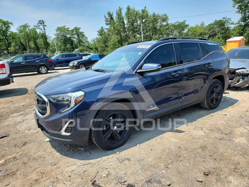2018 GMC TERRAIN photo