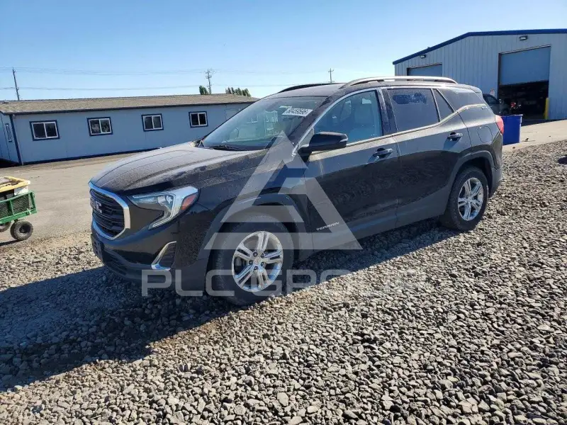 2018 GMC TERRAIN photo