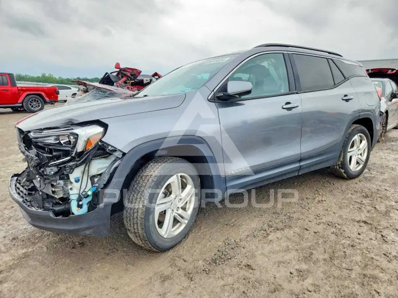 2018 GMC TERRAIN photo