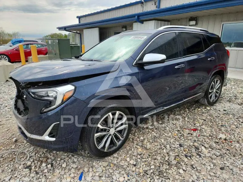 2018 GMC TERRAIN photo