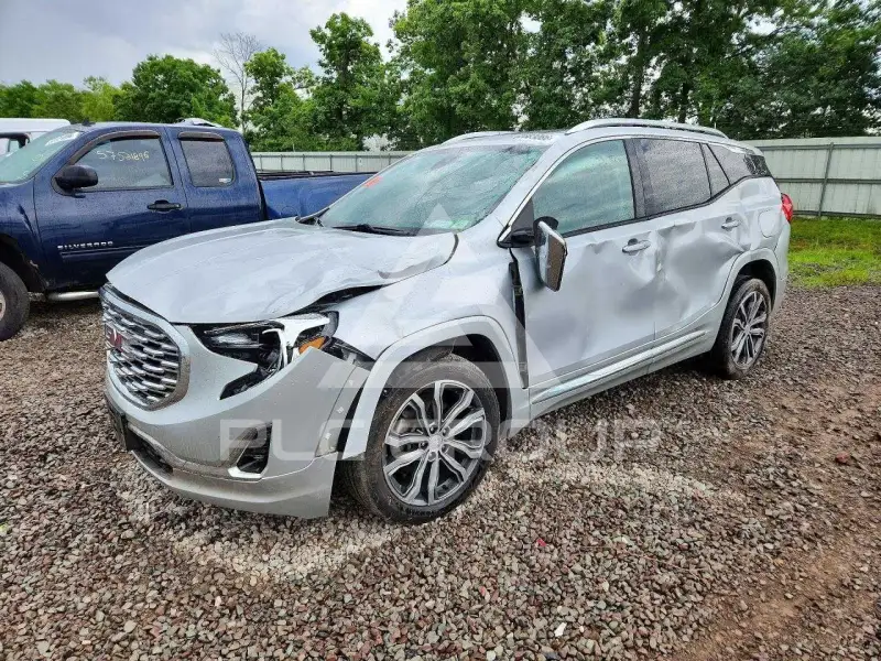 2018 GMC TERRAIN фото