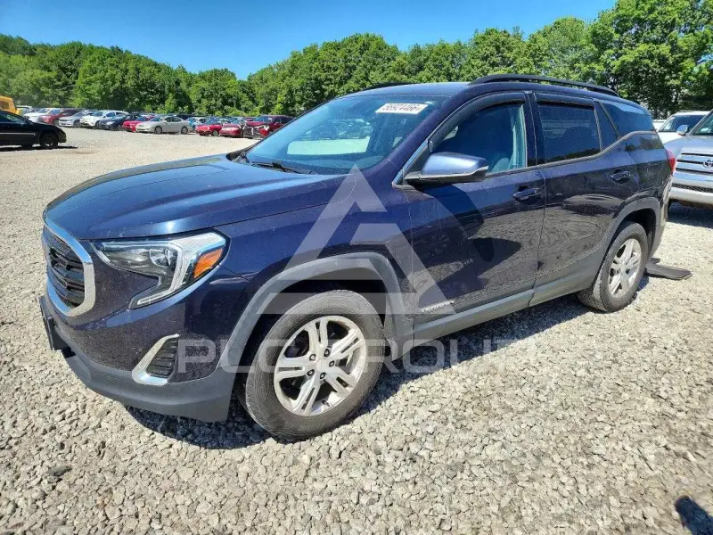 2018 GMC TERRAIN photo