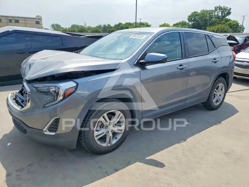 2018 GMC TERRAIN photo