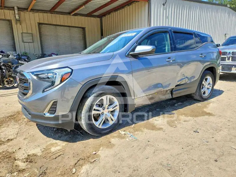 2018 GMC TERRAIN photo