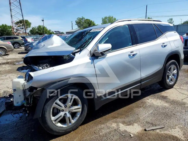 2018 GMC TERRAIN photo