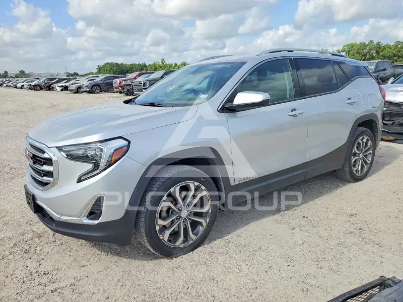 2018 GMC TERRAIN photo