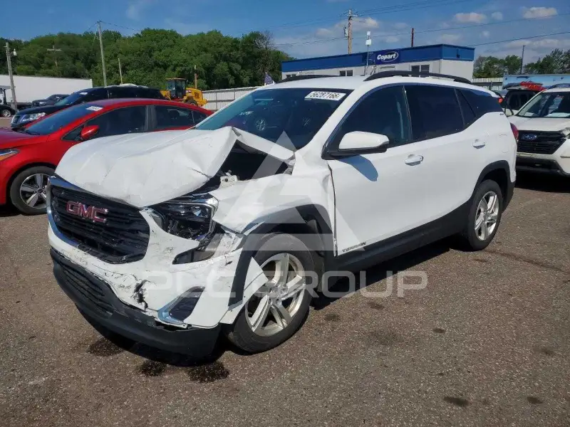 2018 GMC TERRAIN photo