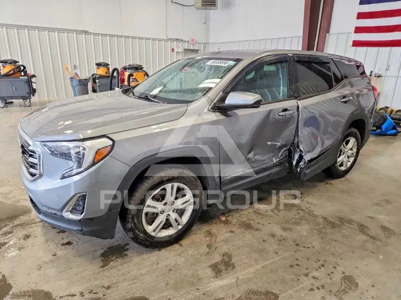 2018 GMC TERRAIN photo