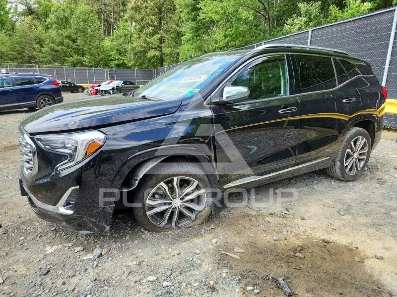 2018 GMC TERRAIN photo