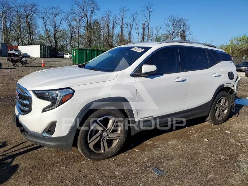 2018 GMC TERRAIN photo