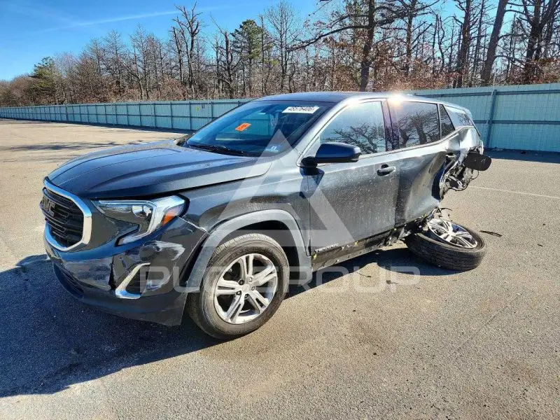 2018 GMC TERRAIN photo