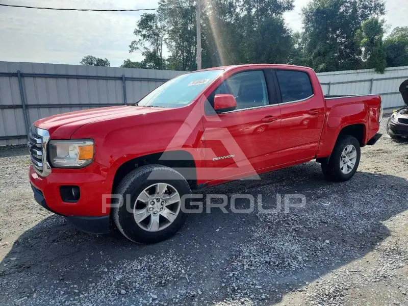 2018 GMC CANYON photo