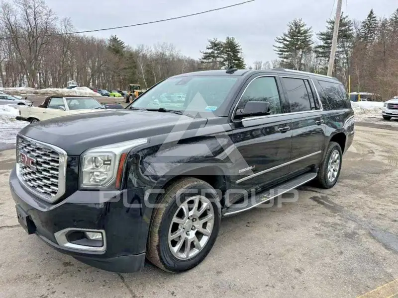 2018 GMC YUKON фото