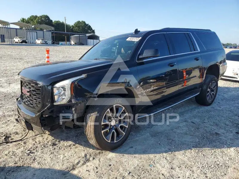 2018 GMC YUKON photo