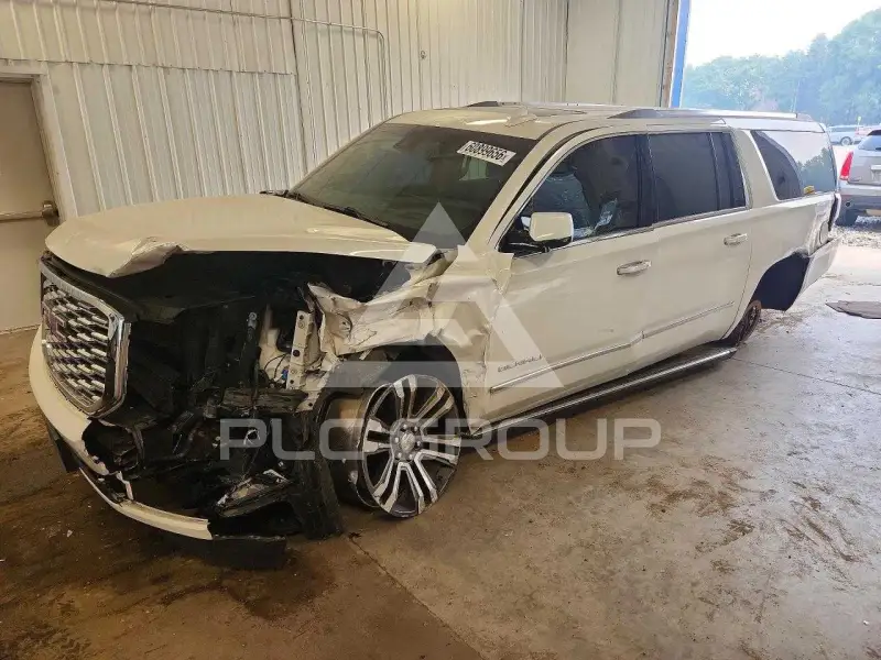 2018 GMC YUKON фото
