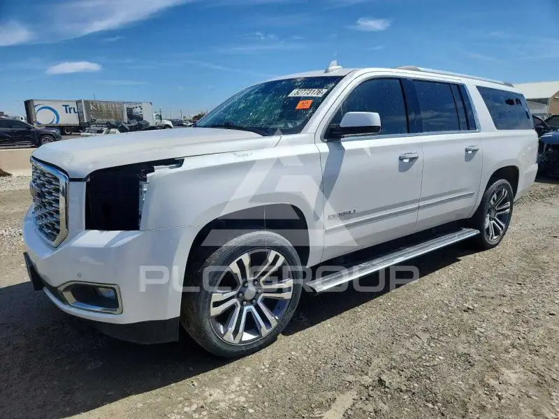 2018 GMC YUKON photo