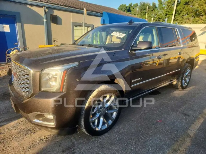 2018 GMC YUKON photo