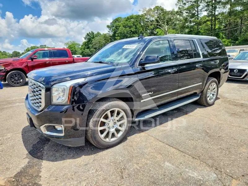 2018 GMC YUKON фото