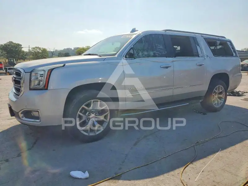 2018 GMC YUKON photo