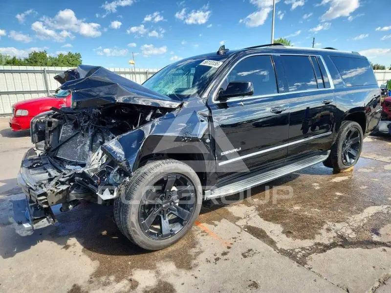 2018 GMC YUKON photo