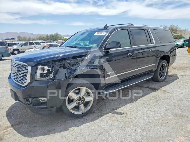 2018 GMC YUKON photo