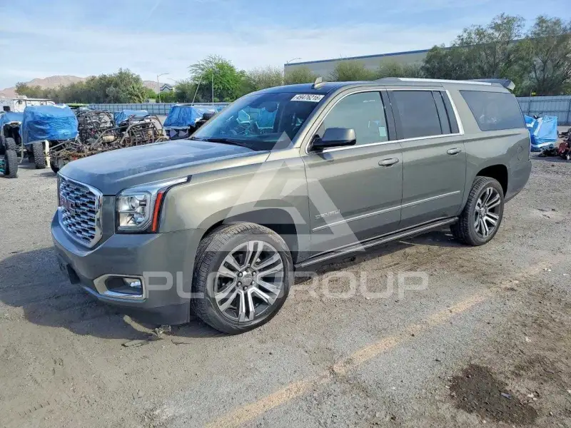2018 GMC YUKON photo
