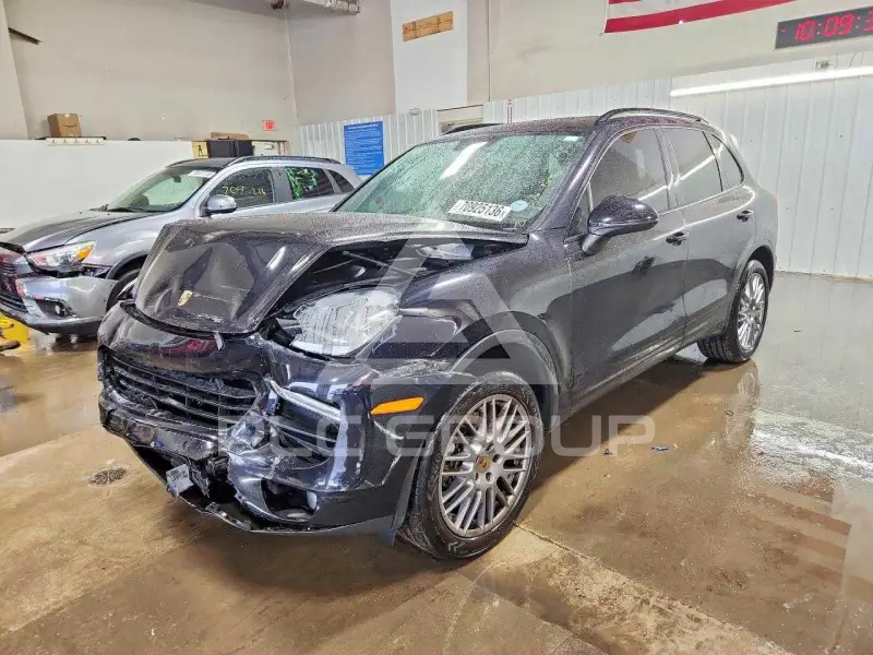 2018 Porsche Cayenne photo