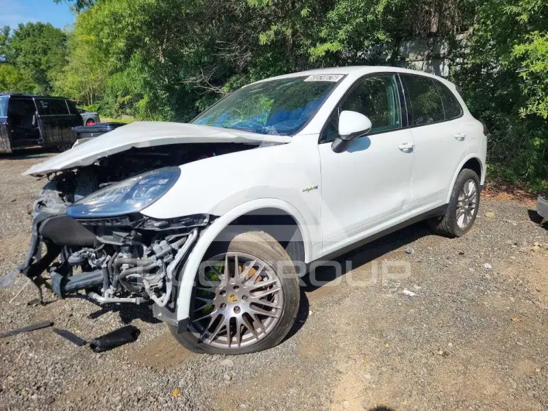 2018 Porsche Cayenne photo